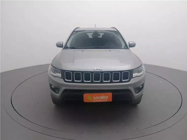 Jeep Compass Prata 18