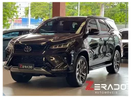 Toyota Hilux SW4