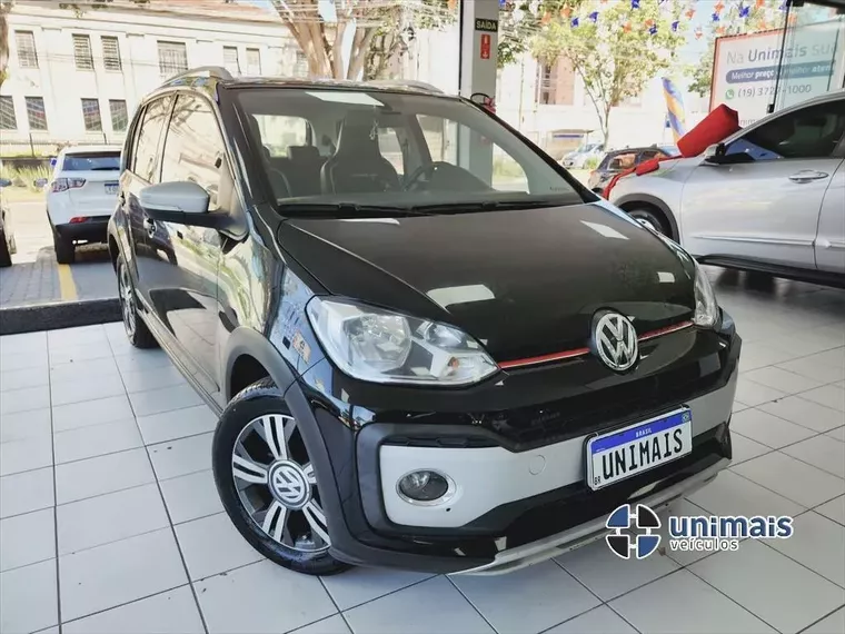 Volkswagen Cross UP Preto 11