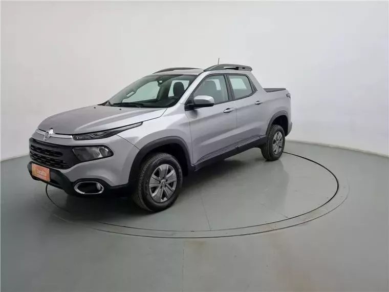 Fiat Toro Prata 17