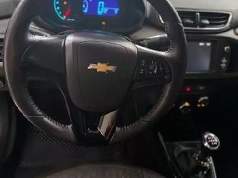 Chevrolet Prisma Prata 3