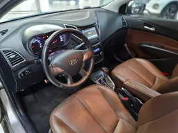 Hyundai HB20X