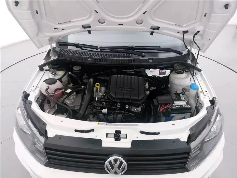 Volkswagen Gol Branco 17