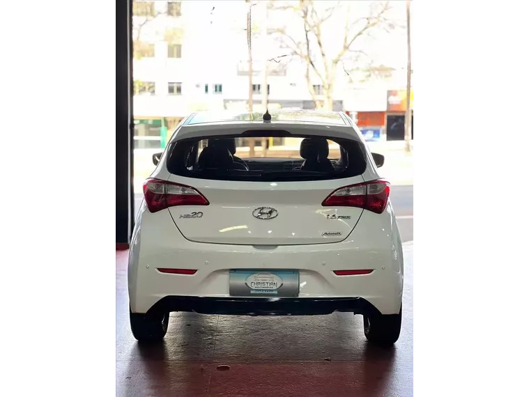 Hyundai HB20 Branco 7