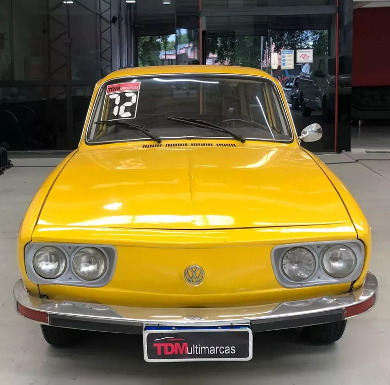 Volkswagen Variant Amarelo 8