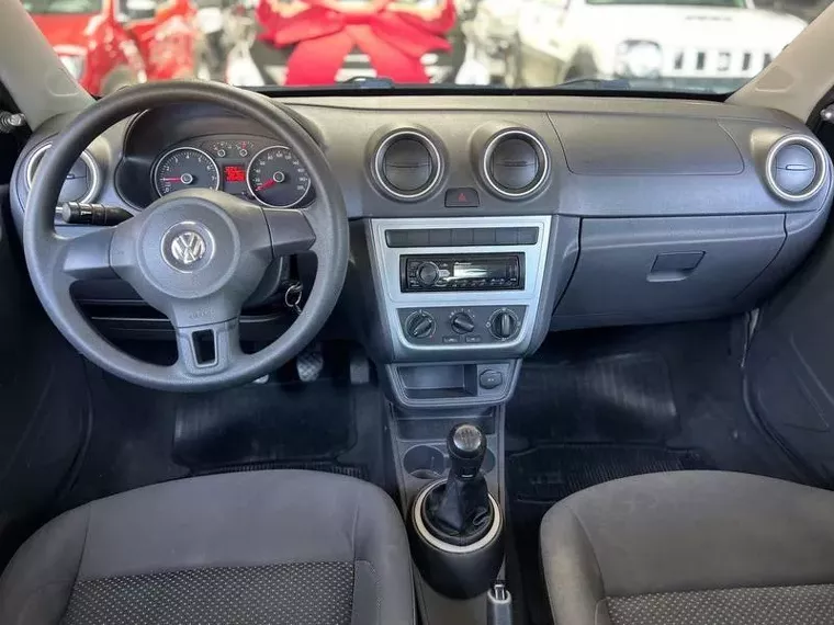 Volkswagen Gol Cinza 4