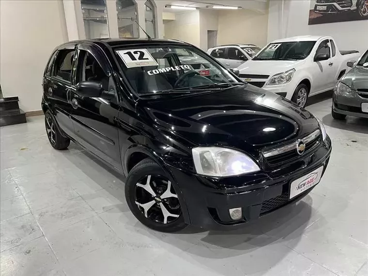 Chevrolet Corsa Preto 2