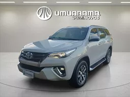 Toyota Hilux SW4