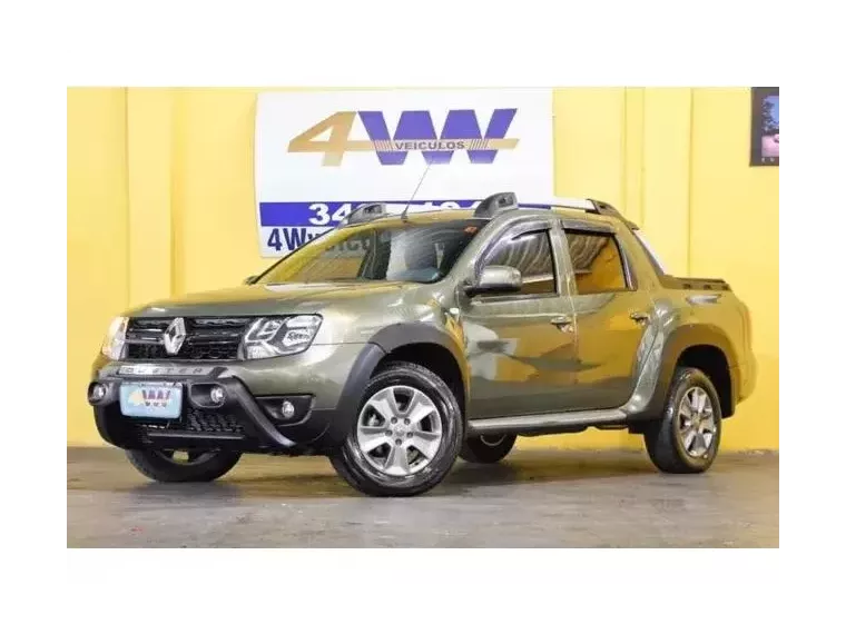 Renault Duster Oroch Verde 1