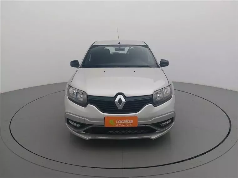 Renault Sandero Prata 15