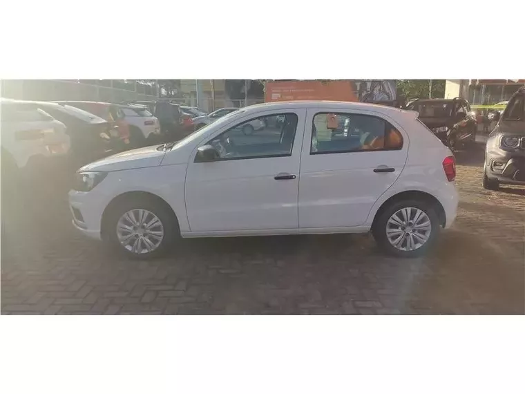 Volkswagen Gol Branco 8