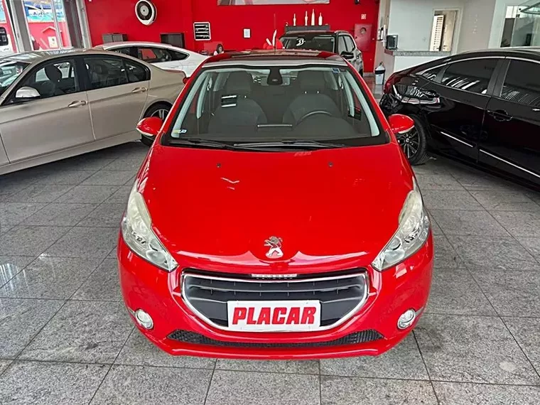 Peugeot 208 Vermelho 10