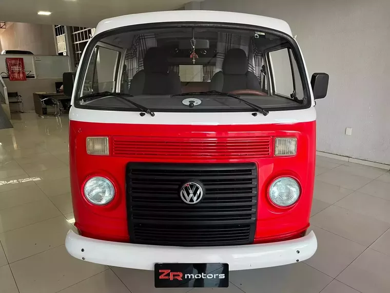 Volkswagen Kombi Branco 2