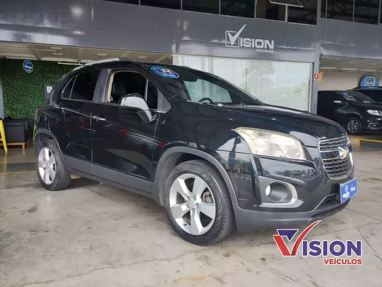 Chevrolet Tracker Preto 5