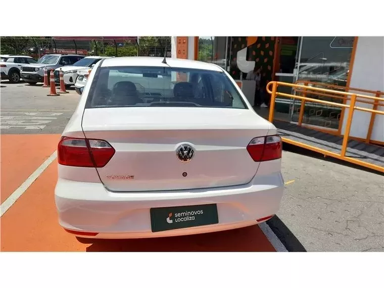 Volkswagen Voyage Branco 2