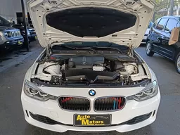 BMW 320i