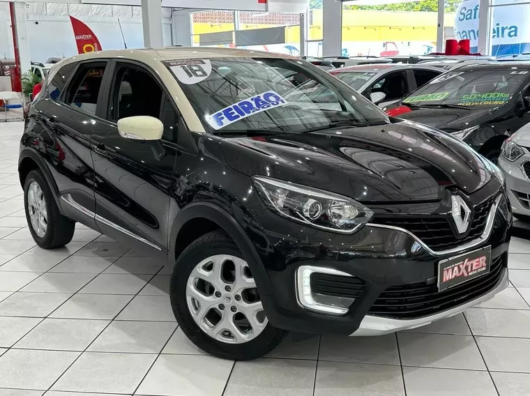 Renault Captur Preto 1