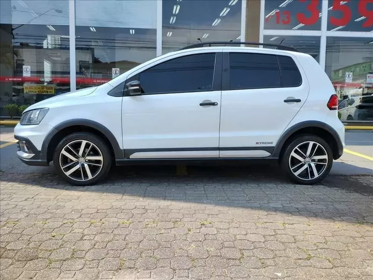 Volkswagen Fox Branco 12