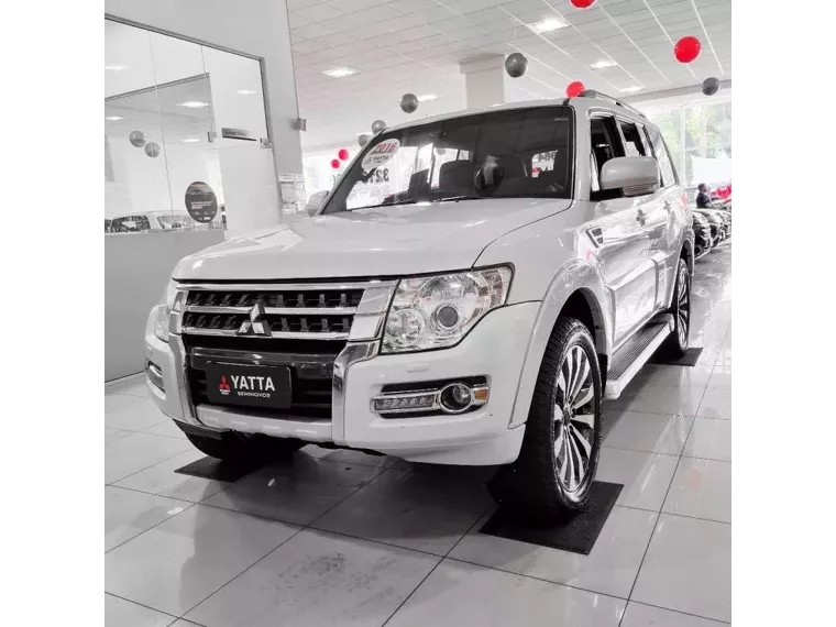 Mitsubishi Pajero Full Branco 12