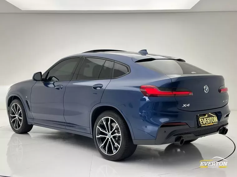 BMW X4 Azul 11