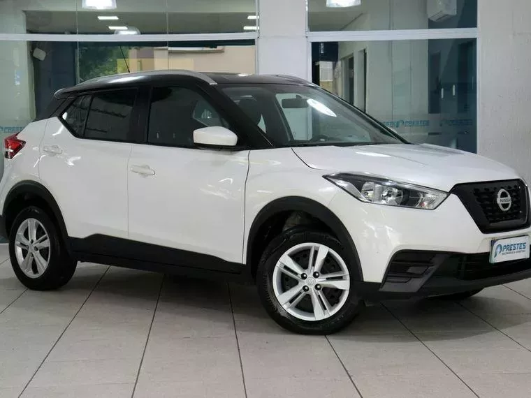 Nissan Kicks Branco 3