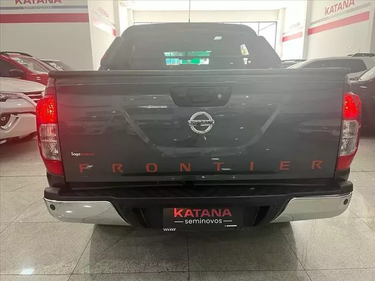 Nissan Frontier Cinza 13