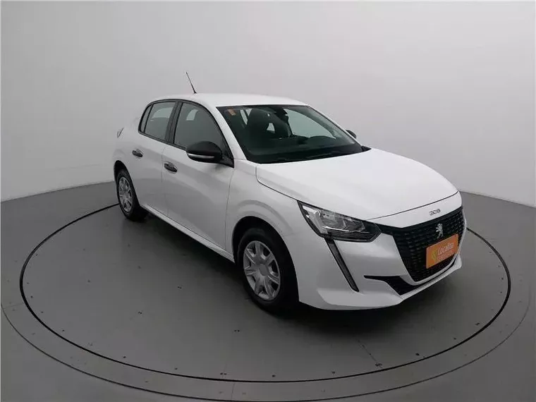 Peugeot 208 Branco 10