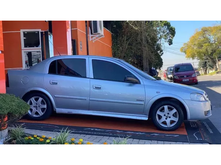 Chevrolet Astra Prata 4