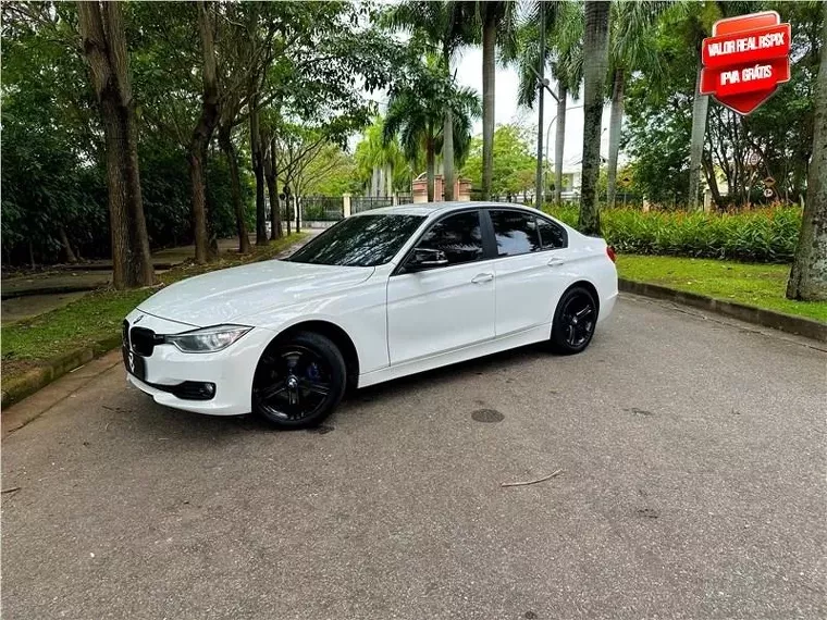 BMW 320i Branco 6