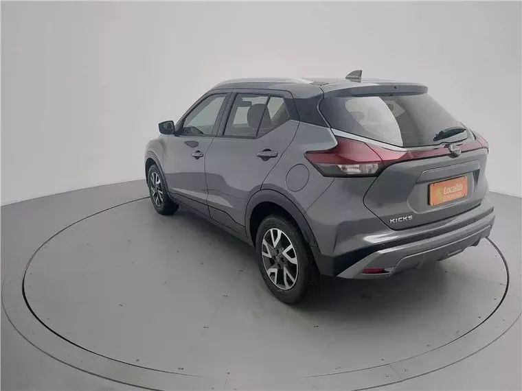 Nissan Kicks Cinza 7