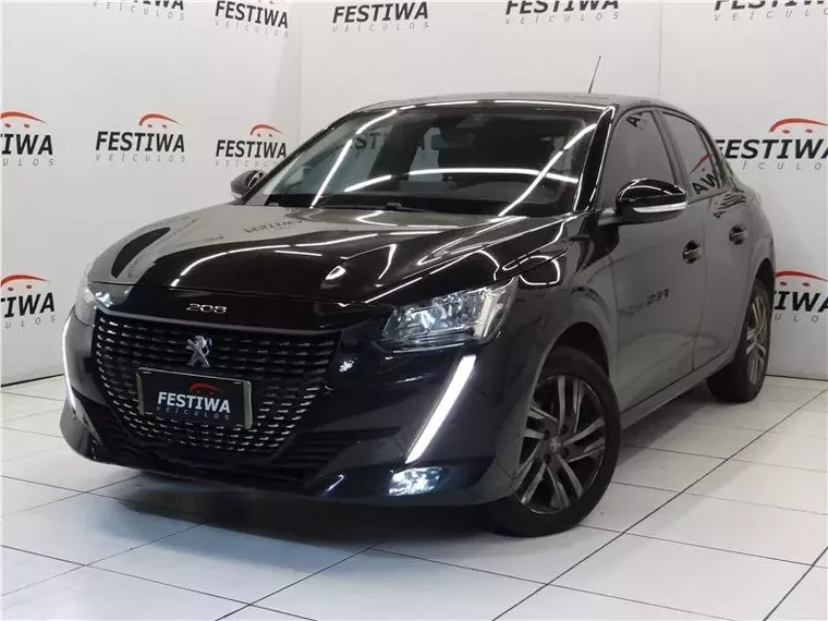 Peugeot 208 Preto 4