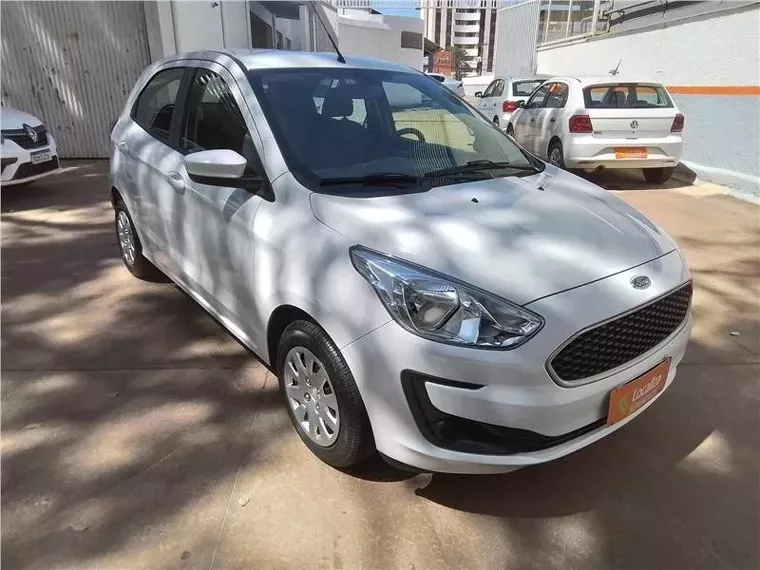 Ford KA Branco 3