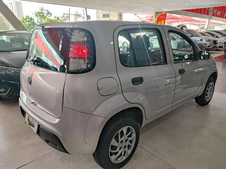 Fiat Uno Prata 5