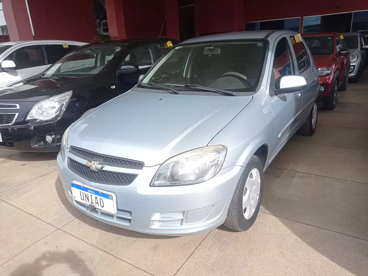 Chevrolet Celta Prata 13