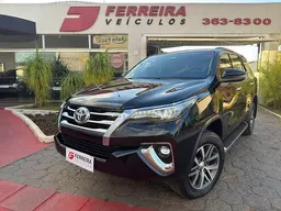 Toyota Hilux SW4