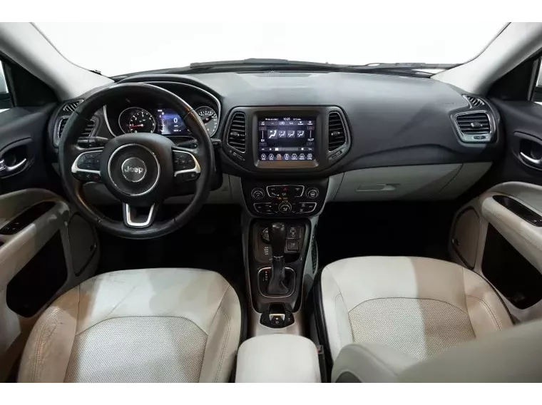 Jeep Compass Branco 4