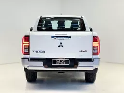 Mitsubishi L200 Triton