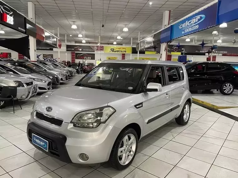 KIA Soul Prata 2