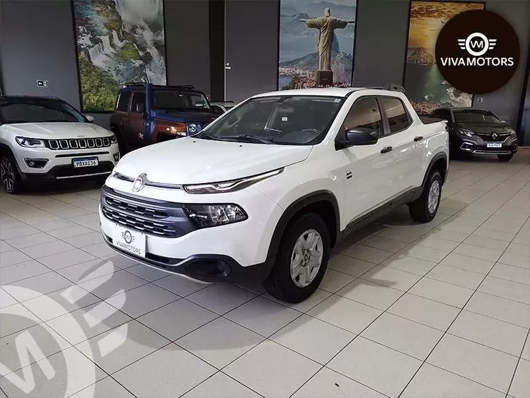 Fiat Toro Branco 4