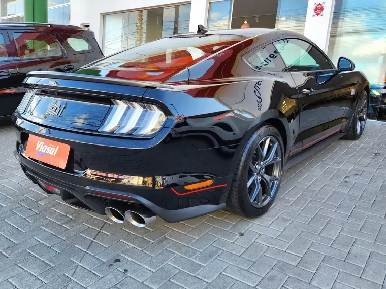 Ford Mustang Preto 5