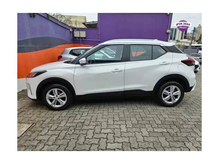 Nissan Kicks Branco 2