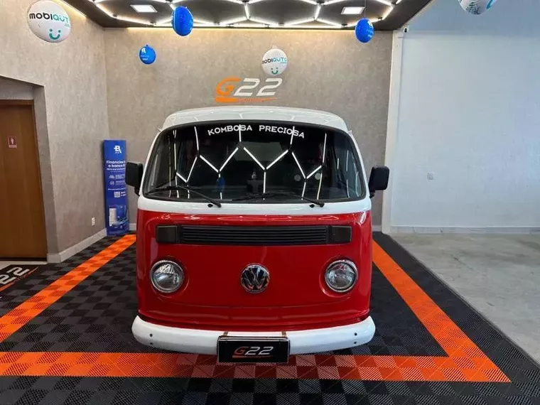 Volkswagen Kombi Branco 7