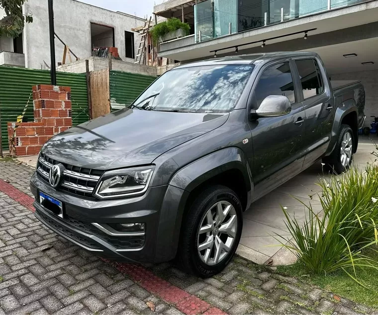 Volkswagen Amarok Cinza 4