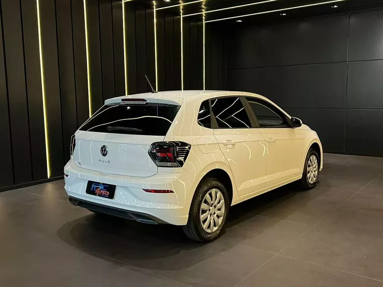 Volkswagen Polo Hatch Branco 12