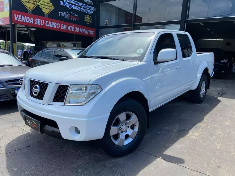 Nissan Frontier Branco 11