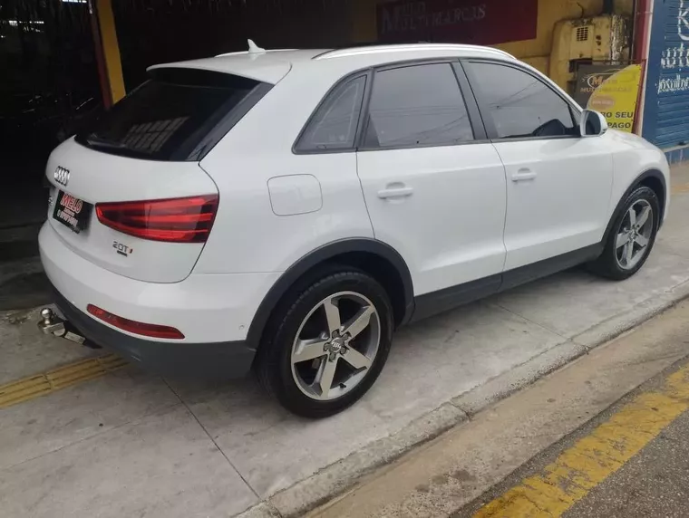 Audi Q3 Branco 11