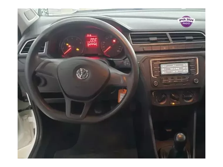 Volkswagen Voyage Branco 6