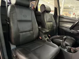 JAC J6