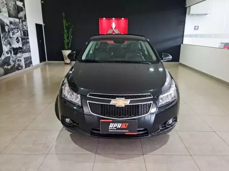 Chevrolet Cruze Preto 2