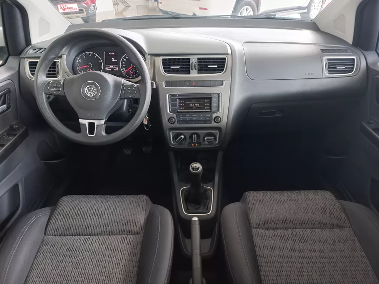 Volkswagen Fox Branco 12